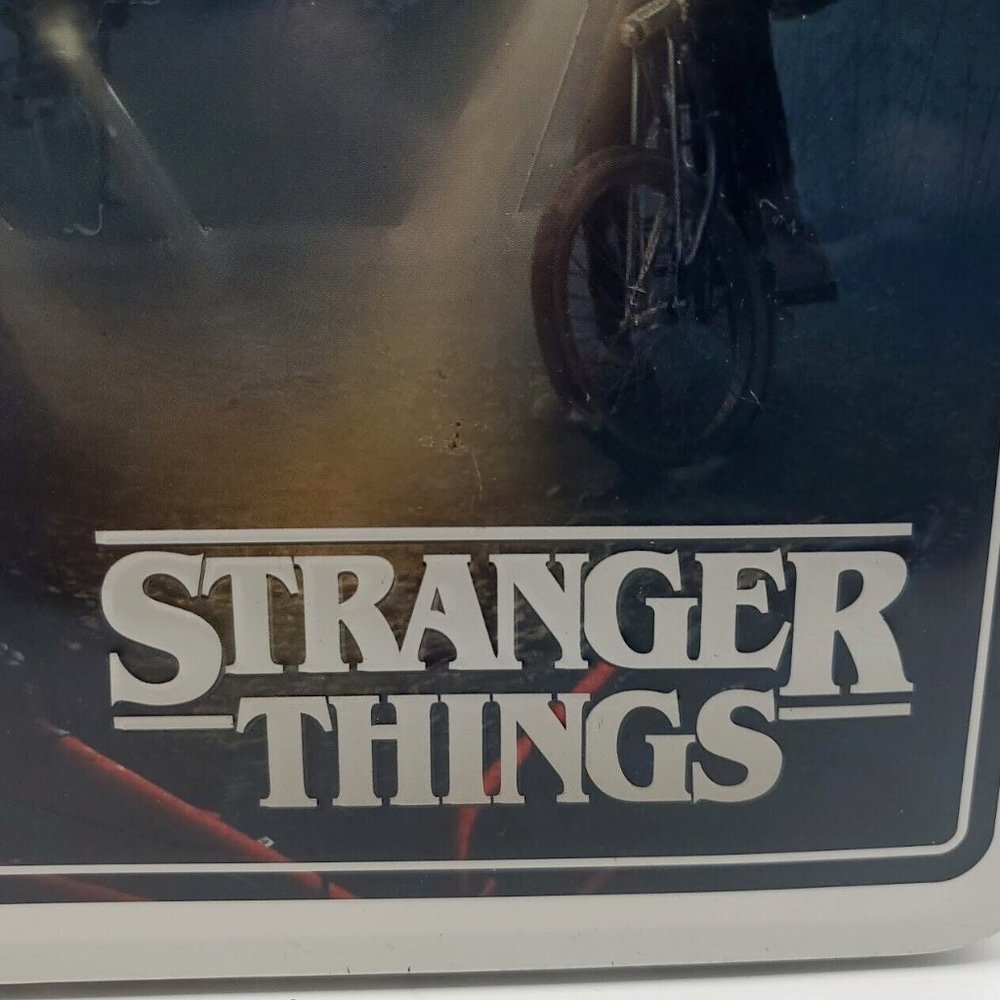 Vintage Loungefly Stranger Things Lunch Box Metal Rare Collectible Netflix - Picture 12 of 13